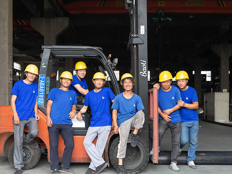 天行(中国)管业产品存放